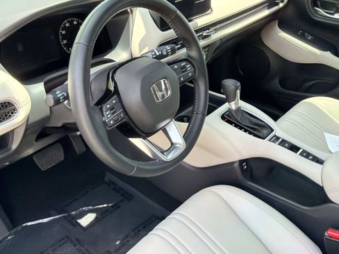 Used 2026 Honda HR-V EX-L image 31