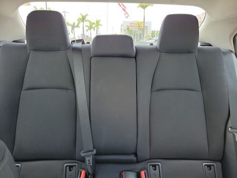 Used 2025 Toyota Corolla LE FWD image 21