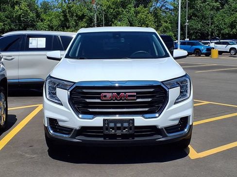 Used 2023 GMC Terrain SLE AWD/4WD image 21