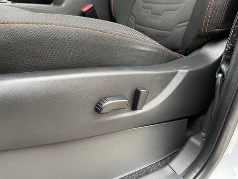 Used 2024 Nissan Frontier Pro-X image 18