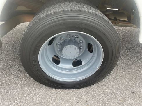 Used 2012 RAM 5500 2WD Crew Cab w/ Ambulance Prep Group image 14