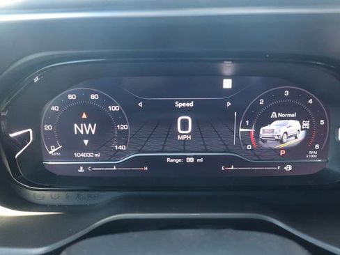 Used 2023 GMC Yukon Denali Ultimate AWD/4WD image 10