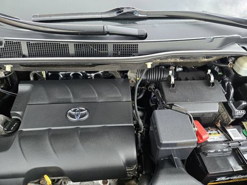 Used 2013 Toyota Sienna Limited w/ Premium Pkg AWD/4WD image 27