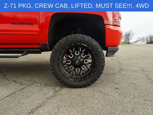 Used 2018 Chevrolet Silverado 1500 LT w/ All Star Edition image 11