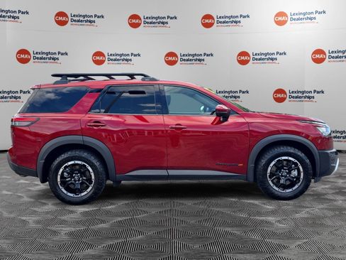 Used 2024 Nissan Pathfinder Rock Creek AWD/4WD image 8