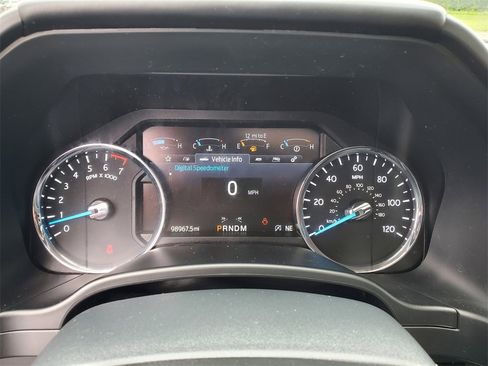 Used 2021 Ford Expedition Platinum image 15