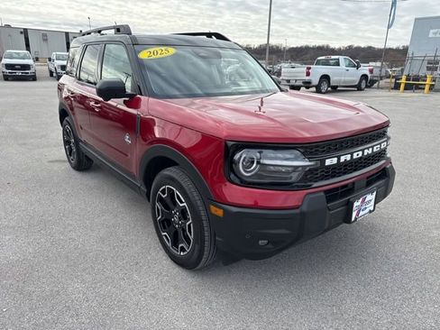 Used 2025 Ford Bronco Sport Outer Banks w/ Outer Banks Tech Package+ image 6