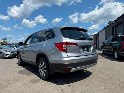Used 2021 Honda Pilot EX image 3