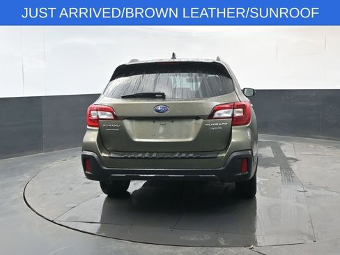 Used 2019 Subaru Outback 3.6R Touring w/ Popular Package #3A image 4