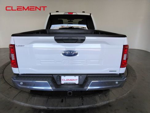 Used 2023 Ford F150 XLT w/ Trailer Tow Package image 7