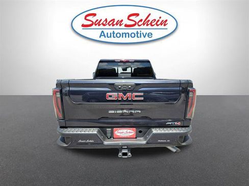 Used 2024 GMC Sierra 2500 AT4 w/ AT4 Premium Plus Package AWD/4WD image 24