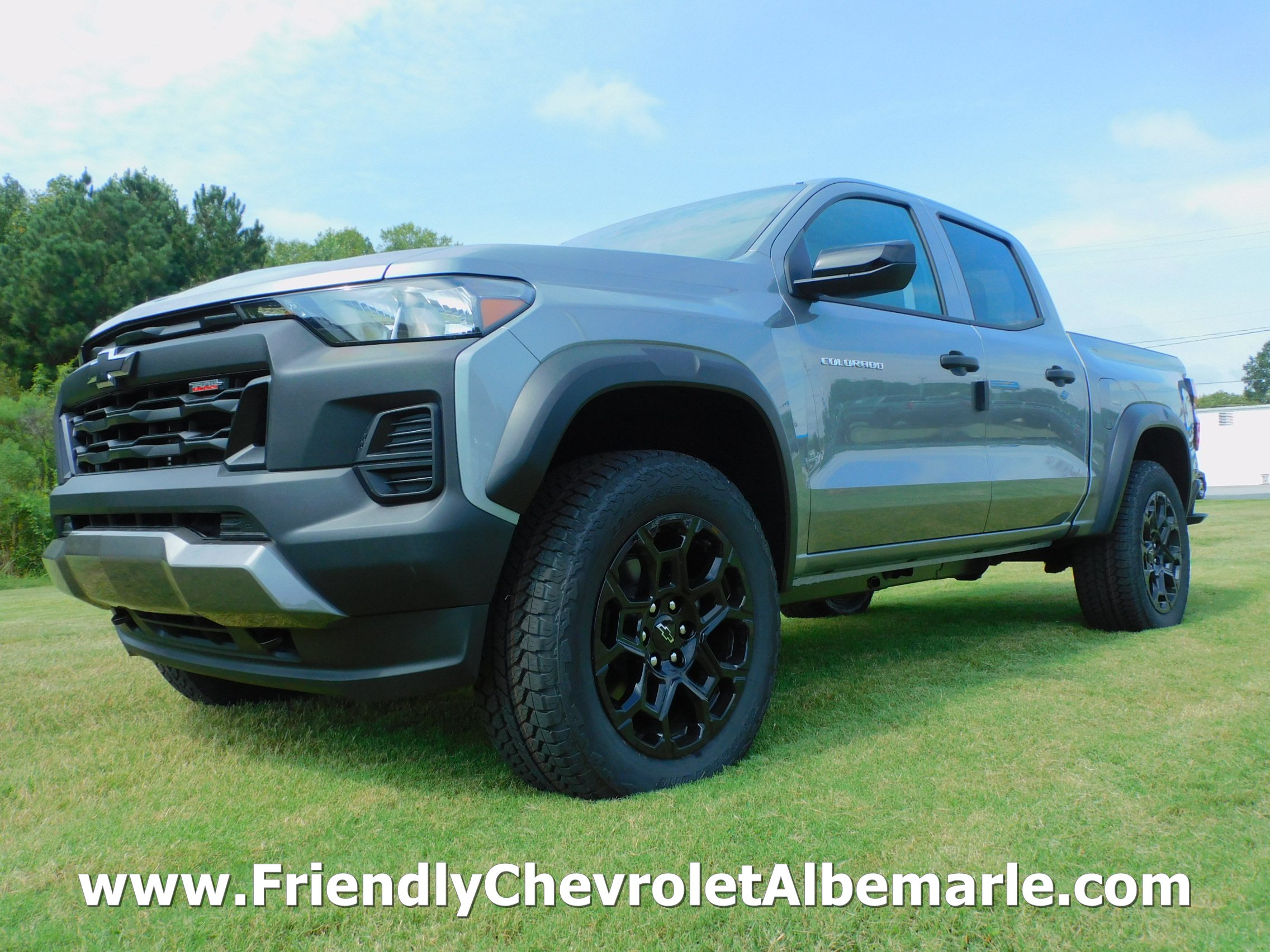 New 2026 Chevrolet Colorado Trail Boss AWD/4WD image 1