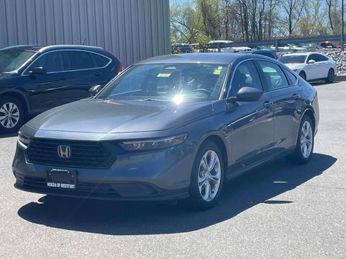 Used 2023 Honda Accord LX image 3