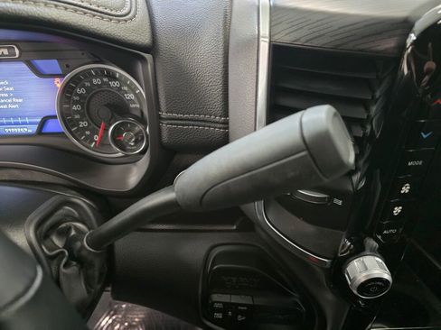 Used 2023 RAM 2500 Laramie w/ Night Edition image 16