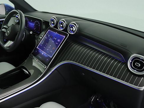 Certified 2023 Mercedes-Benz GLC 300 image 22