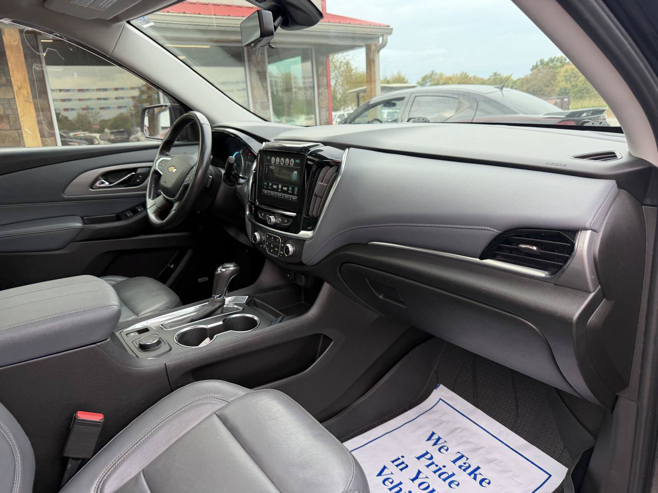Used 2019 Chevrolet Traverse LT w/ LT Premium Package FWD image 26