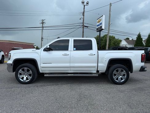 Used 2017 GMC Sierra 1500 SLT AWD/4WD image 3