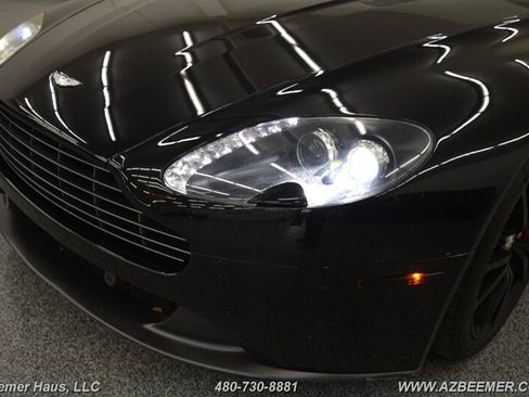 Used 2014 Aston Martin V8 Vantage Coupe image 35