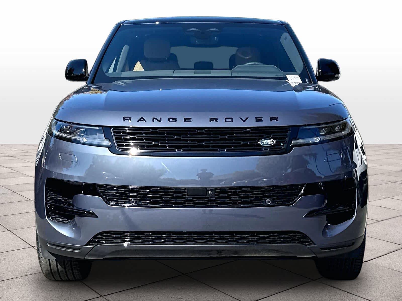 New 2027 Land Rover Range Rover Sport SE AWD/4WD image 5