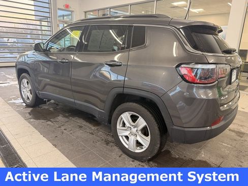 Certified 2022 Jeep Compass Latitude w/ Convenience Group image 6
