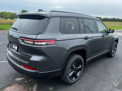 New 2025 Jeep Grand Cherokee L Limited w/ Black Appearance Package