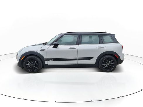 Used 2019 MINI Cooper Clubman ALL4 w/ Premium Package image 4
