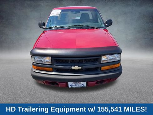Used 1998 Chevrolet S10 Pickup LS w/ Preferred Equipment Group AWD/4WD image 2