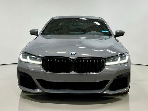 Used 2021 BMW M550i xDrive w/ Executive Package image 9