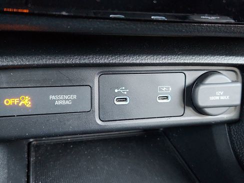 Used 2025 Honda Civic Sport image 17