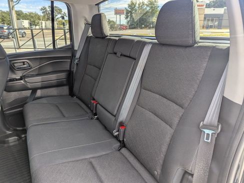Used 2021 Honda Ridgeline Sport image 14