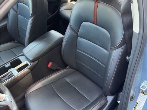 Used 2025 Nissan Sentra SR w/ SR Premium Package FWD image 16