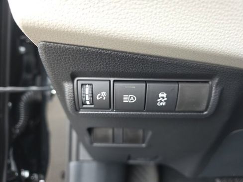 New 2026 Toyota Corolla Cross L image 14