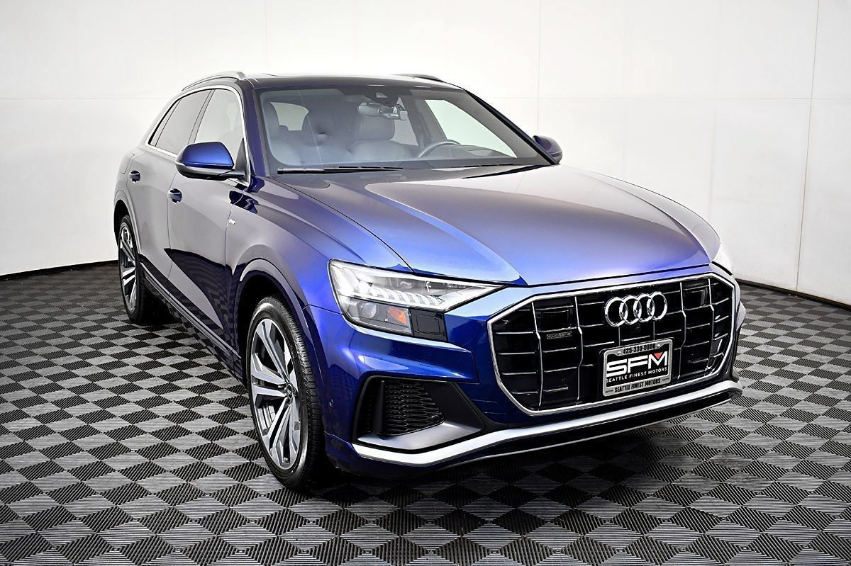 Used 2021 Audi Q8 Prestige AWD/4WD image 4