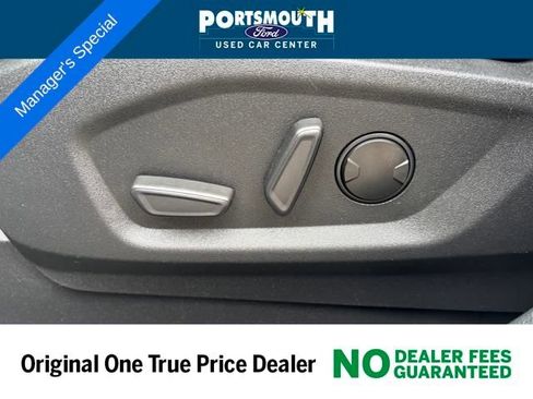 Certified 2024 Ford Edge SEL image 18