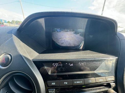 Used 2014 Honda Pilot EX-L image 2
