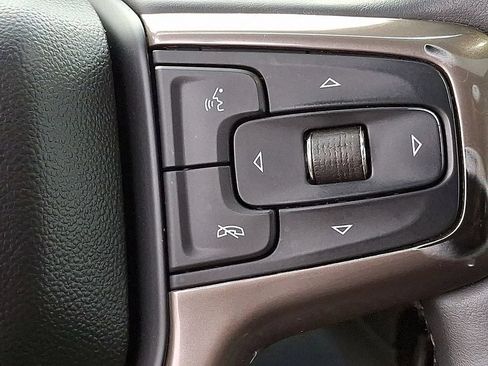 Used 2024 Chevrolet Silverado 3500 High Country w/ High Country Premium Package AWD/4WD image 17