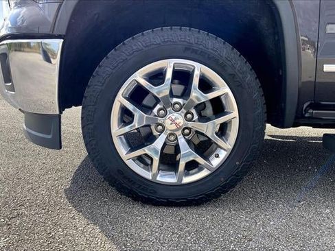 Used 2015 GMC Sierra 1500 SLT w/ SLT Crew Cab Value Package image 8