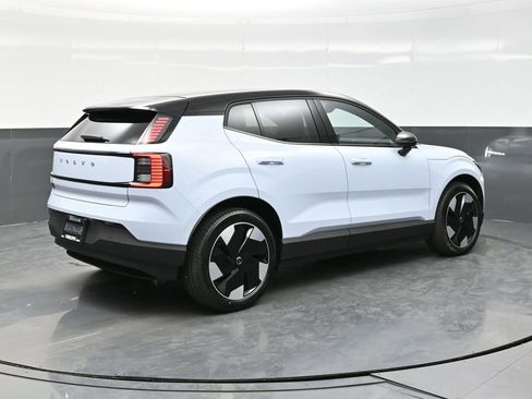 New 2026 Volvo EX30 Plus w/ Protection Package Premier AWD/4WD image 7
