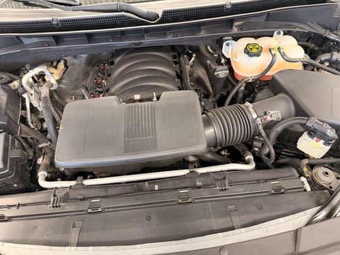 Used 2023 GMC Yukon XL SLT w/ SLT Premium Package image 52