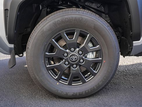 New 2026 Toyota 4Runner SR5 image 12