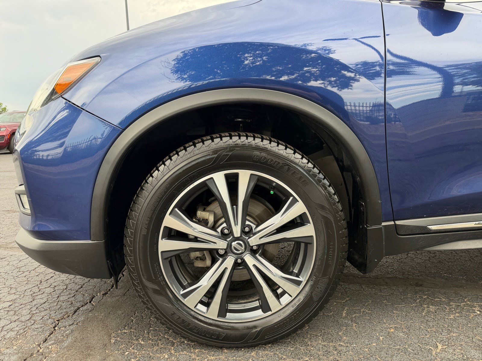 Used 2017 Nissan Rogue SL AWD/4WD image 24