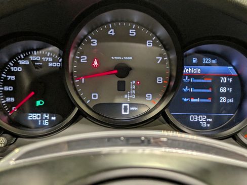 Certified 2015 Porsche 911 Carrera 4S AWD/4WD image 35