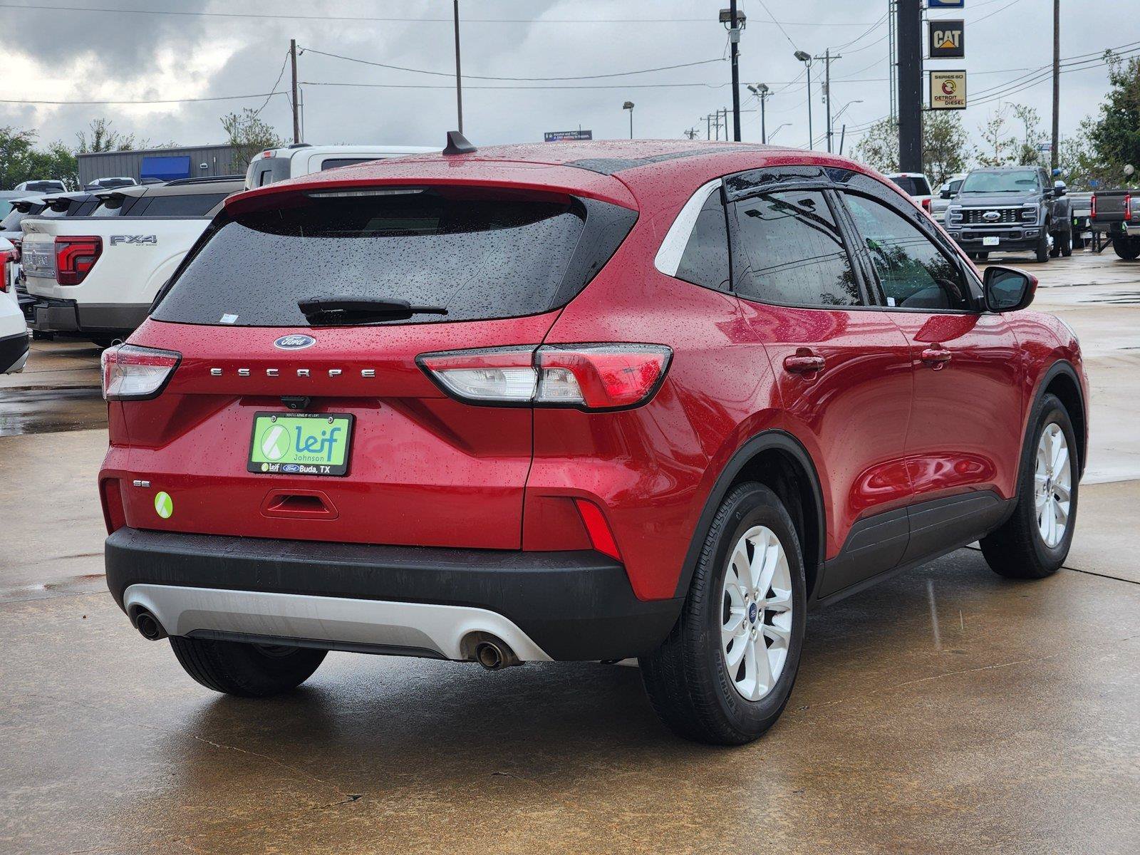 Used 2021 Ford Escape SE FWD image 5