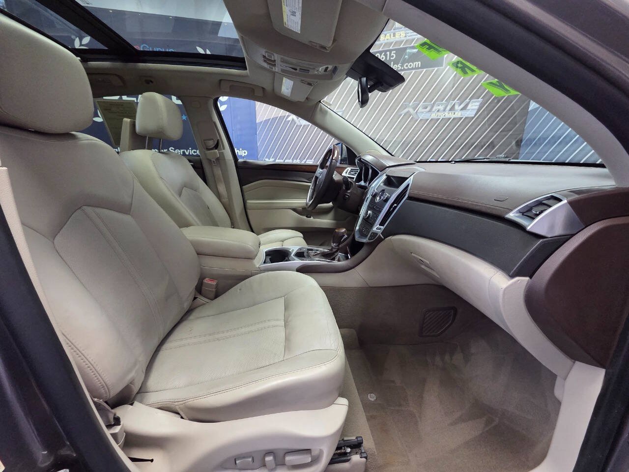 Used 2011 Cadillac SRX Premium FWD image 26