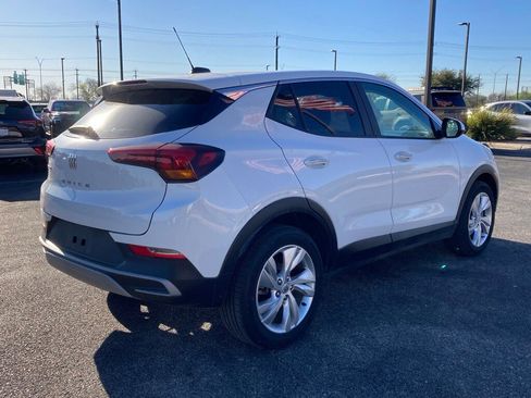 Used 2025 Buick Encore GX Preferred image 5