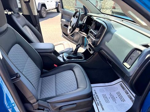 Used 2022 Chevrolet Colorado Z71 w/ Safety Package image 14