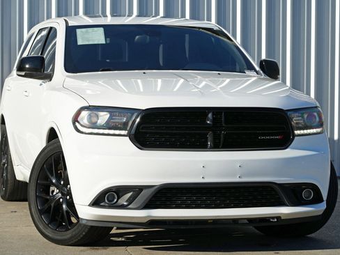 Used 2016 Dodge Durango R/T w/ Blacktop Package image 2