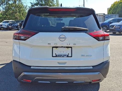 Used 2022 Nissan Rogue SL w/ SL Premium Package image 5