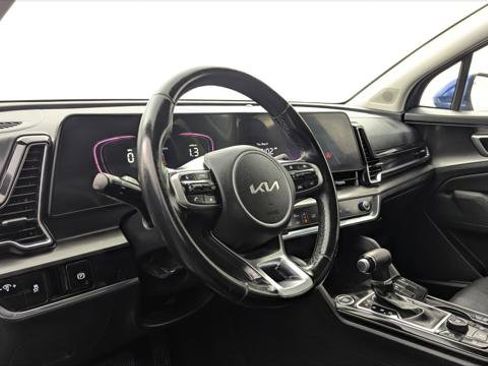 Used 2024 Kia Sportage EX FWD image 24