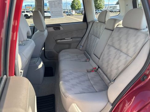 Used 2010 Subaru Forester 2.5X AWD/4WD image 11
